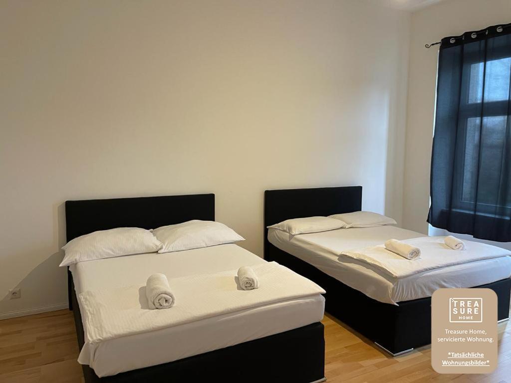 Treasure Home Apartments Wina Bagian luar foto