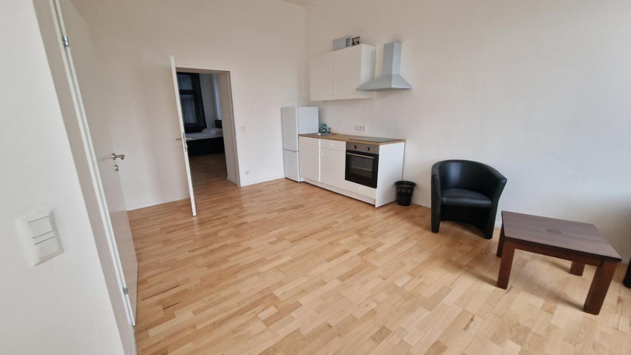 Treasure Home Apartments Wina Bagian luar foto