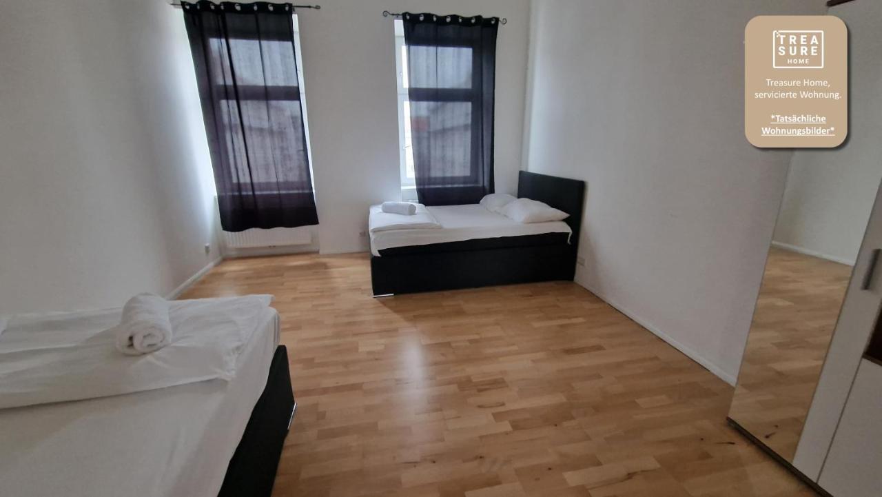 Treasure Home Apartments Wina Bagian luar foto
