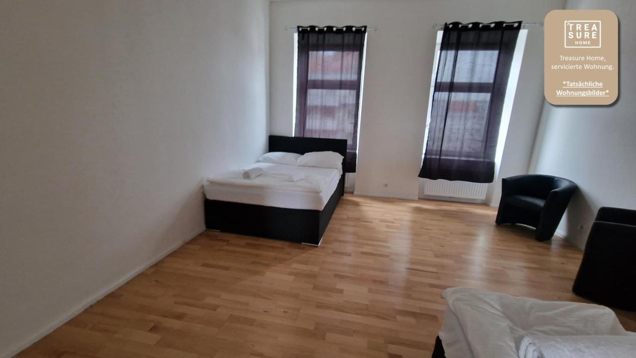 Treasure Home Apartments Wina Bagian luar foto