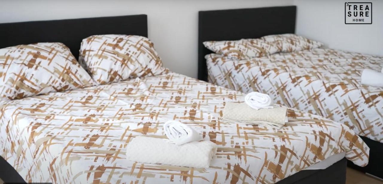 Treasure Home Apartments Wina Bagian luar foto