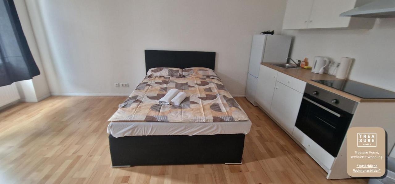 Treasure Home Apartments Wina Bagian luar foto